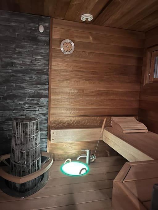 Cozy House Close To Santavillage 로바니에미 외부 사진