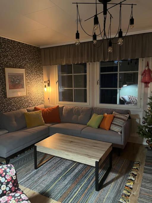 Cozy House Close To Santavillage 로바니에미 외부 사진