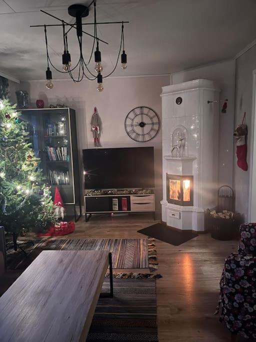 Cozy House Close To Santavillage 로바니에미 외부 사진
